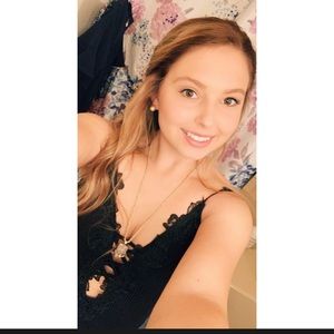 Meet your Posher, Toni